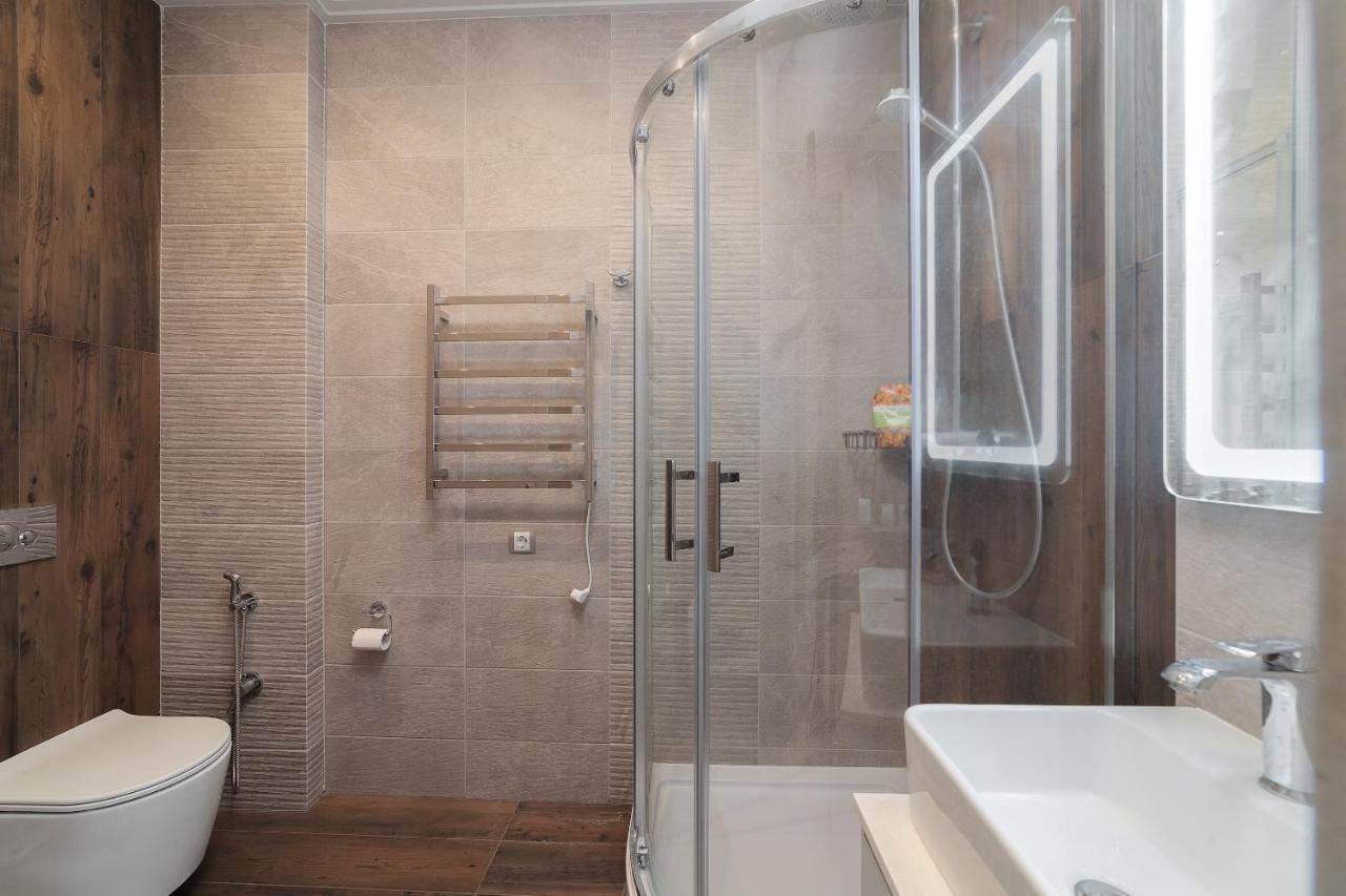 Wowell Apartments Odessa Luaran gambar