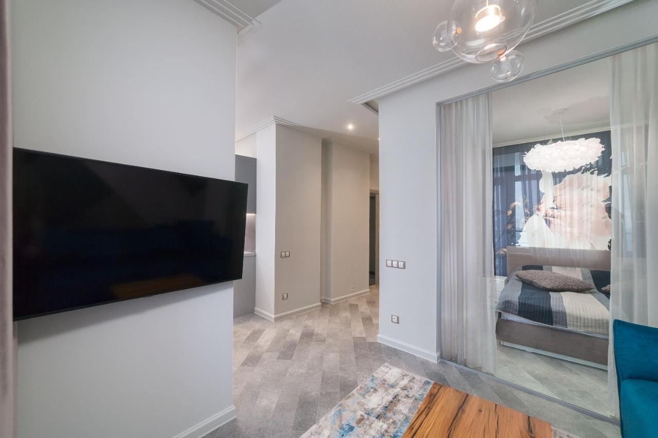Wowell Apartments Odessa Luaran gambar