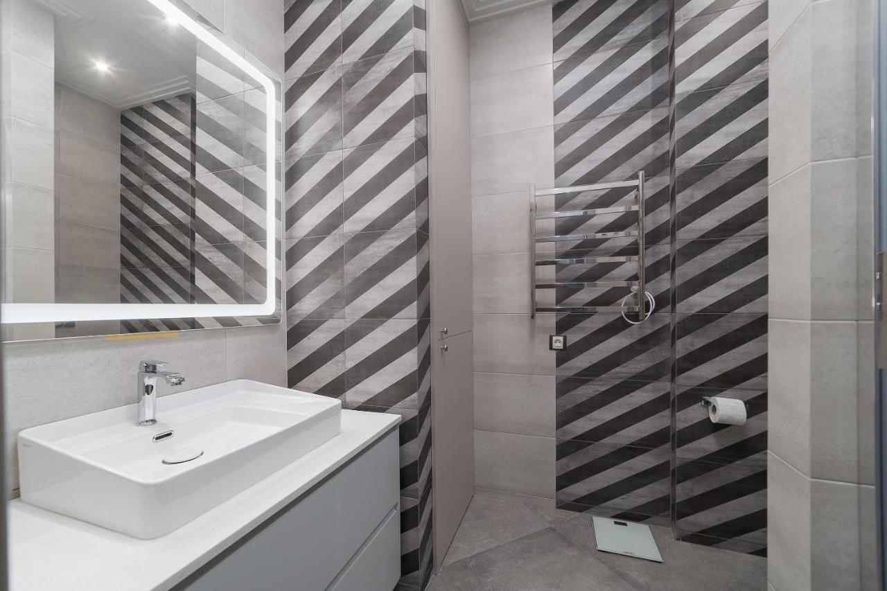 Wowell Apartments Odessa Luaran gambar