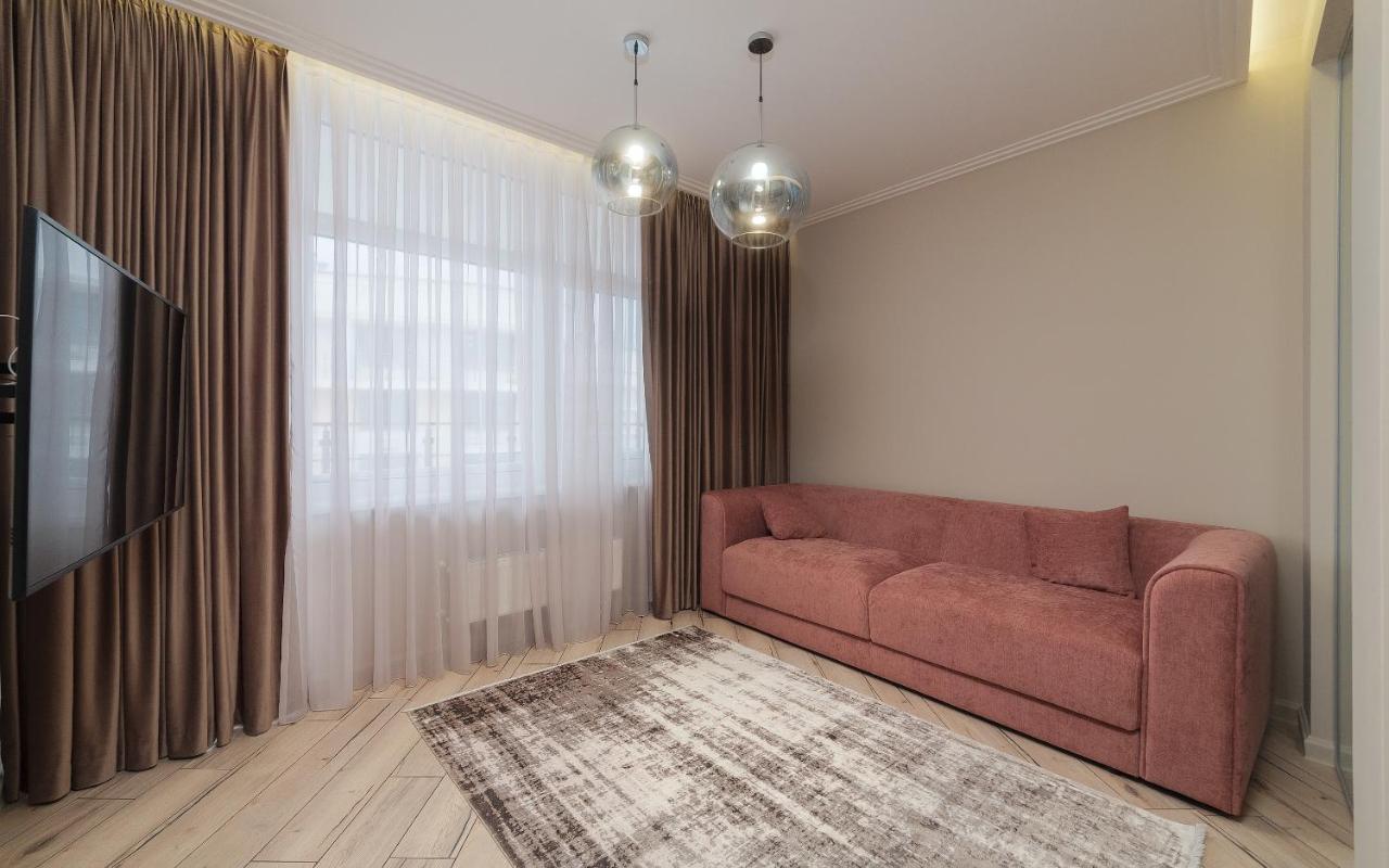 Wowell Apartments Odessa Luaran gambar