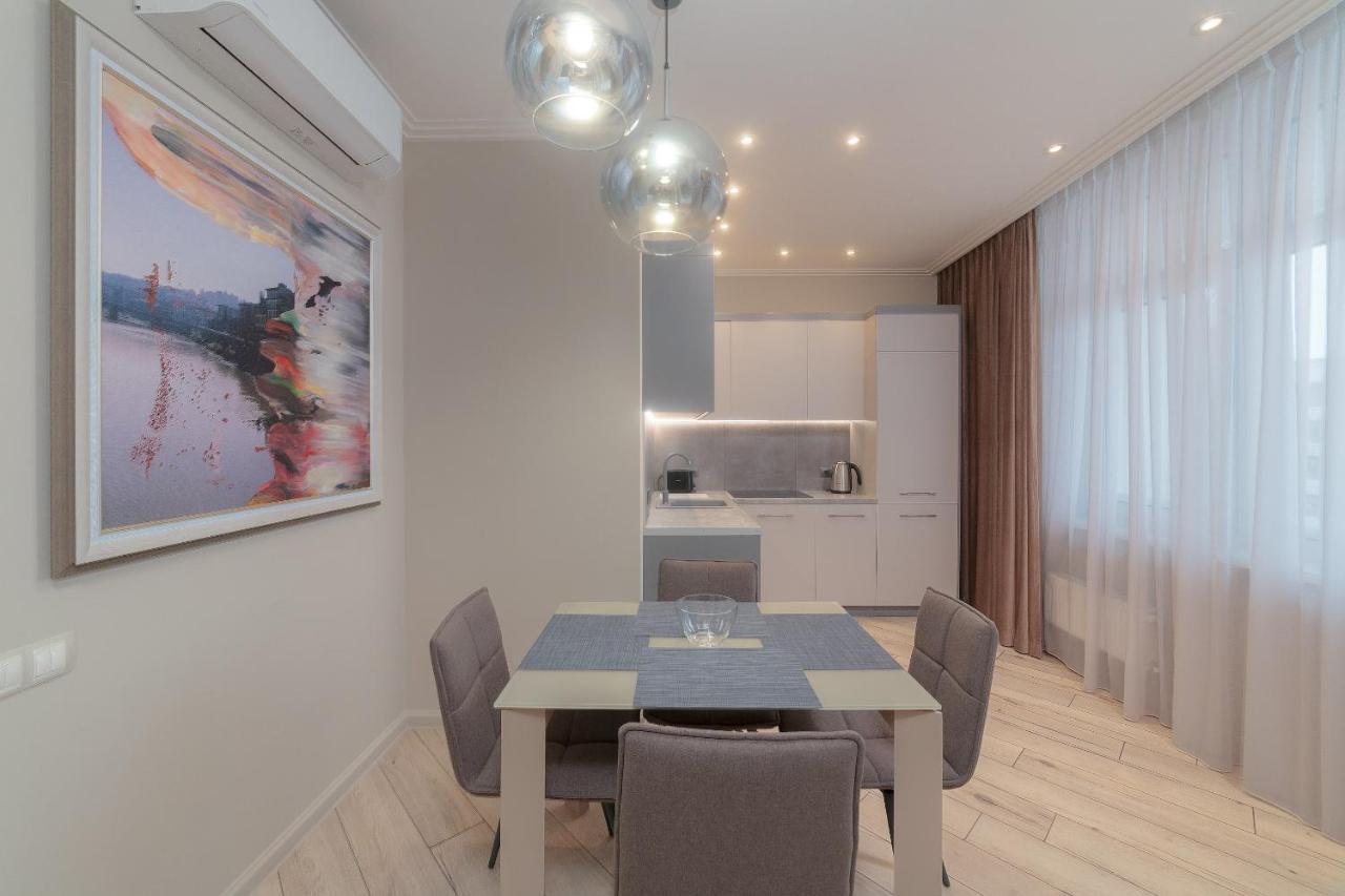 Wowell Apartments Odessa Luaran gambar