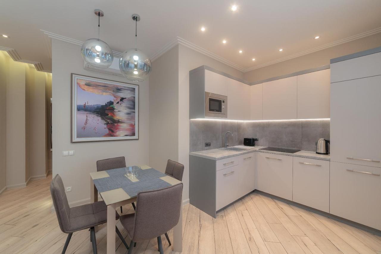 Wowell Apartments Odessa Luaran gambar