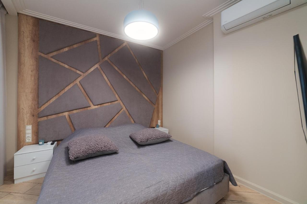 Wowell Apartments Odessa Luaran gambar