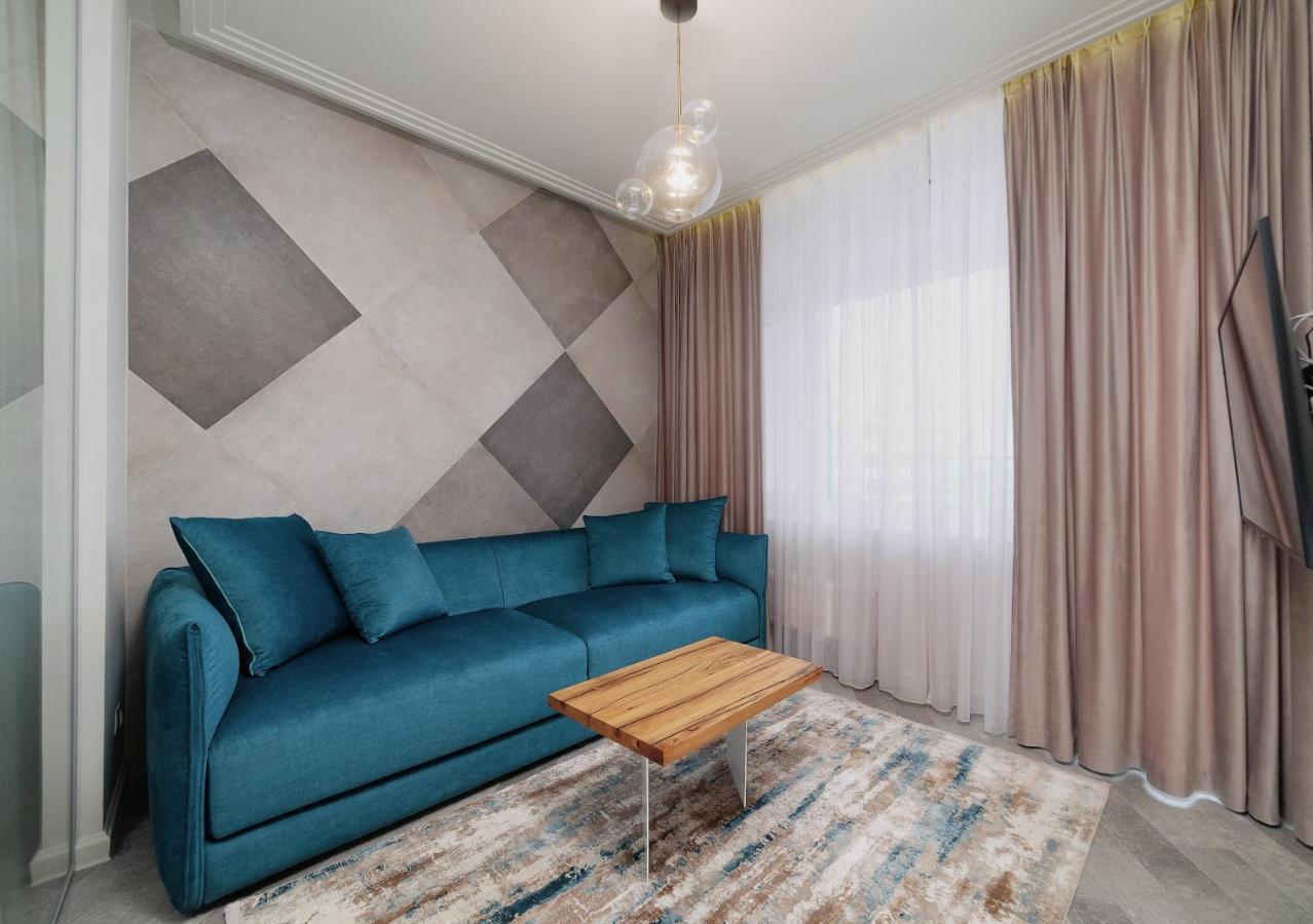 Wowell Apartments Odessa Luaran gambar